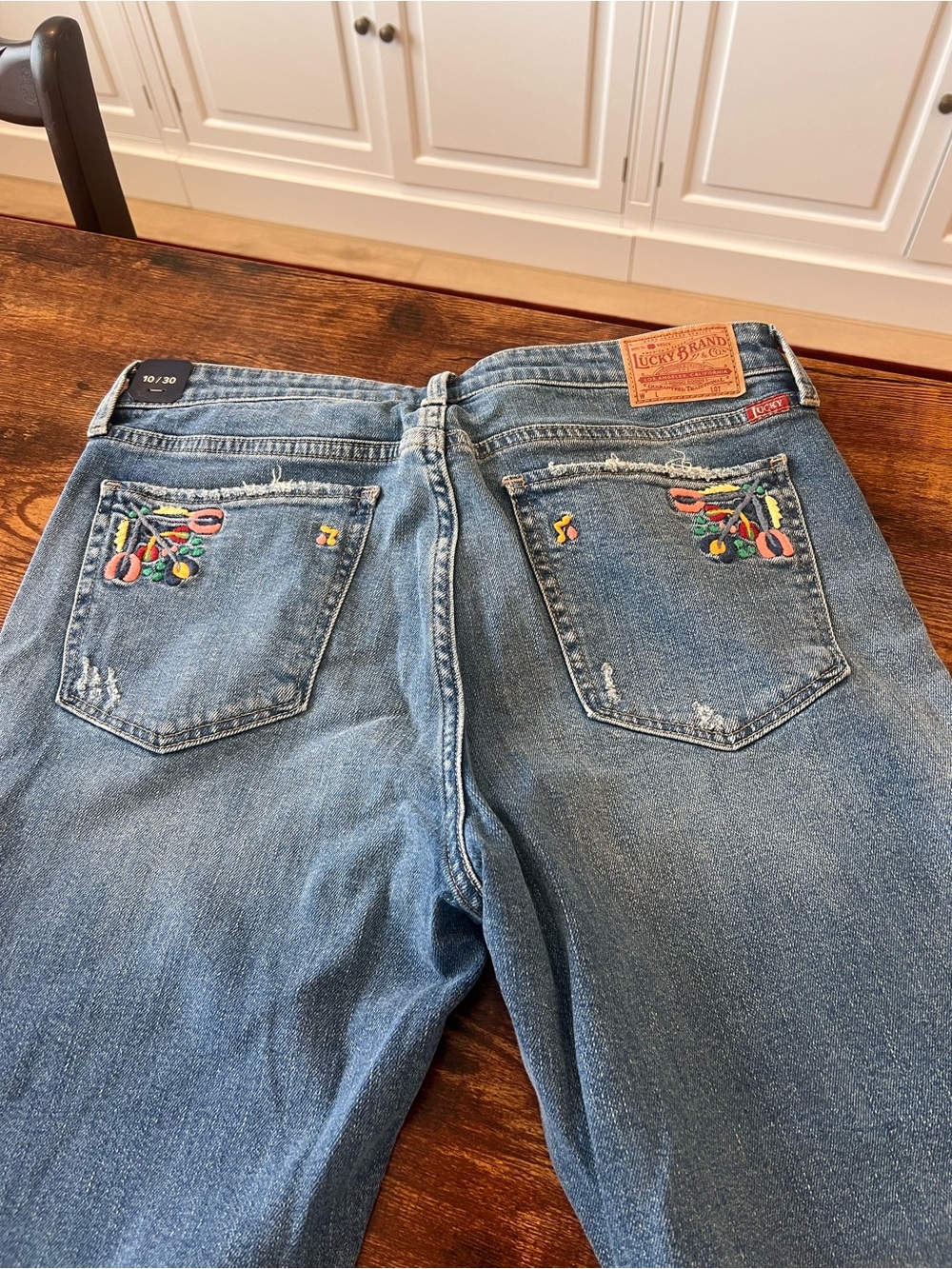 Lucky Brand Embroidered Crop Length Jeans - Picture 9 of 12